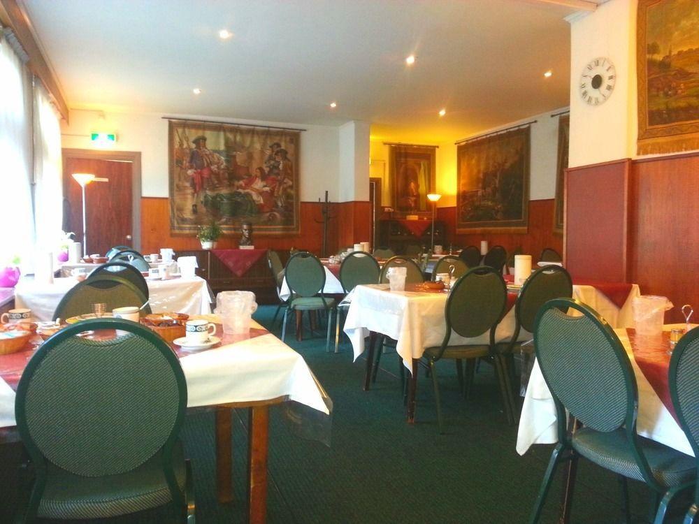Stationshotel Venlo Buitenkant foto